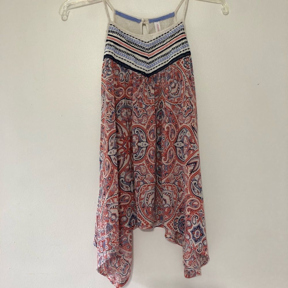 Xhilaration embroidered sleeveless top